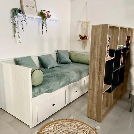 Apartment Peaceful 2 Bedroom Flat Engomi
