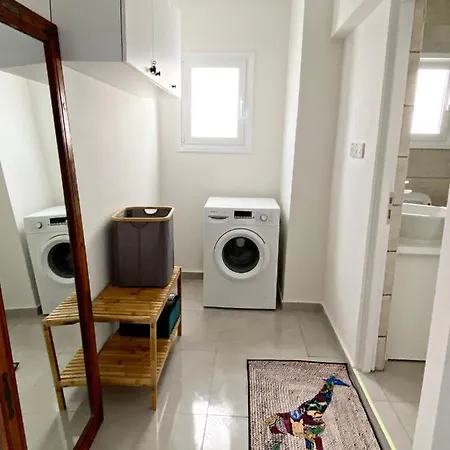 Peaceful 2 Bedroom Flat * Engomi