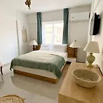 Apartment Peaceful 2 Bedroom Flat