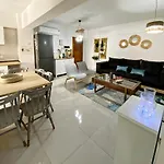 Peaceful 2 Bedroom Flat Apartment