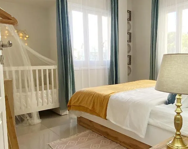 Peaceful 2 Bedroom Flat * Engomi